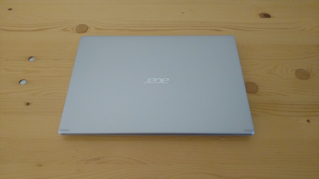 Acer Aspire 5 Notebook geschlossen